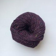 Irish Tweed in 8ply, 70% Wool 30% Mohair, 110 meters per 50g (Grape)